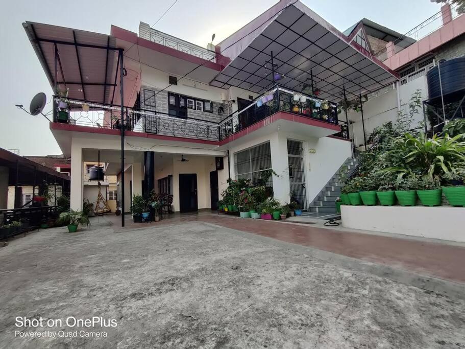The Wintercrest Villa 다람샬라 외부 사진